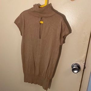 Le Chateau Women’s sexy top shirt